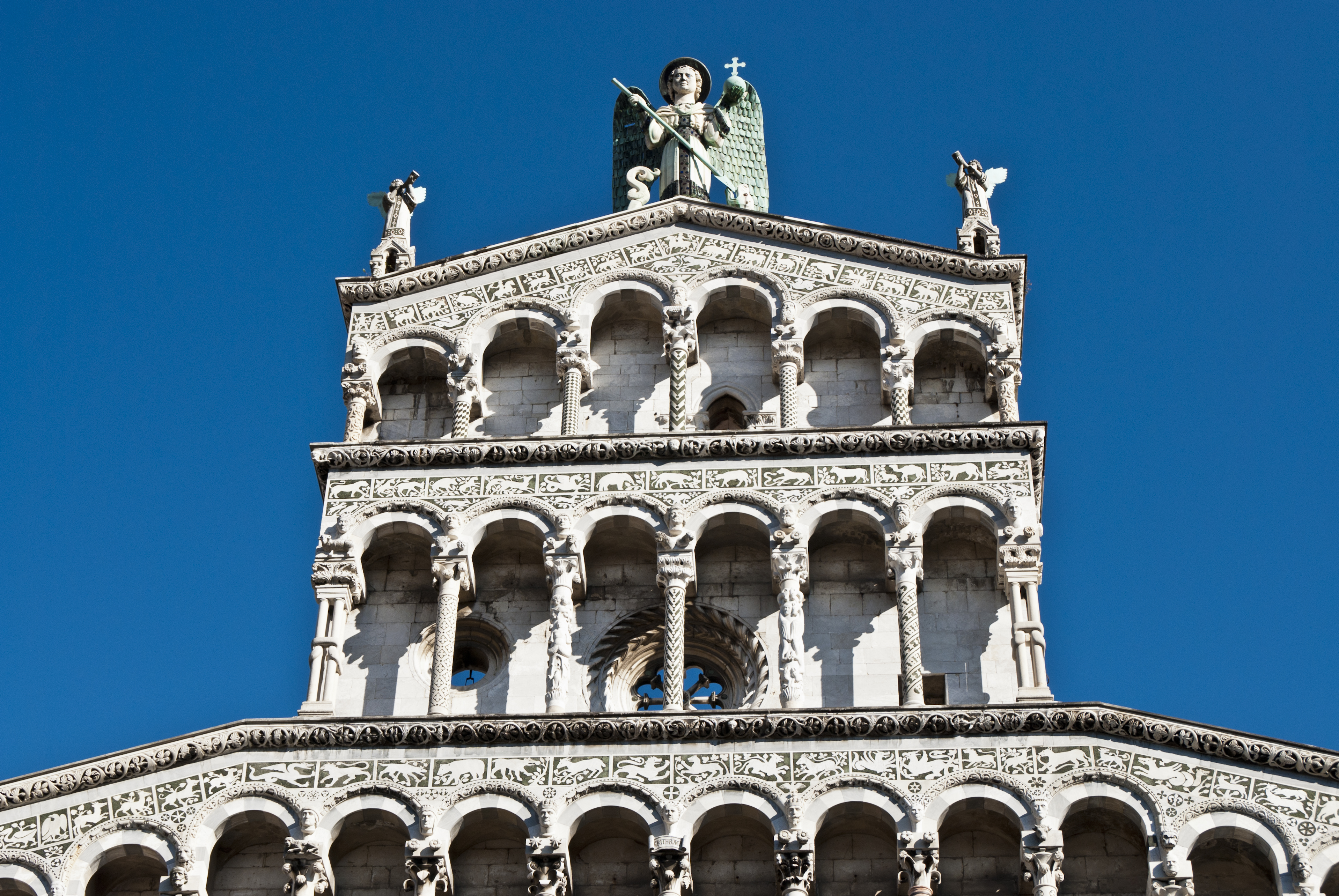 Volterra Lucca Maremma 2010